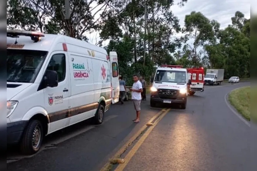  Um passageiro ficou preso nas ferragens e foi socorrido pelo Ssmu e Corpo de Bombeiros 