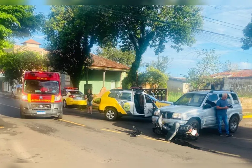  A colisão aconteceu na manhã desta terça-feira (14), em Apucarana. 