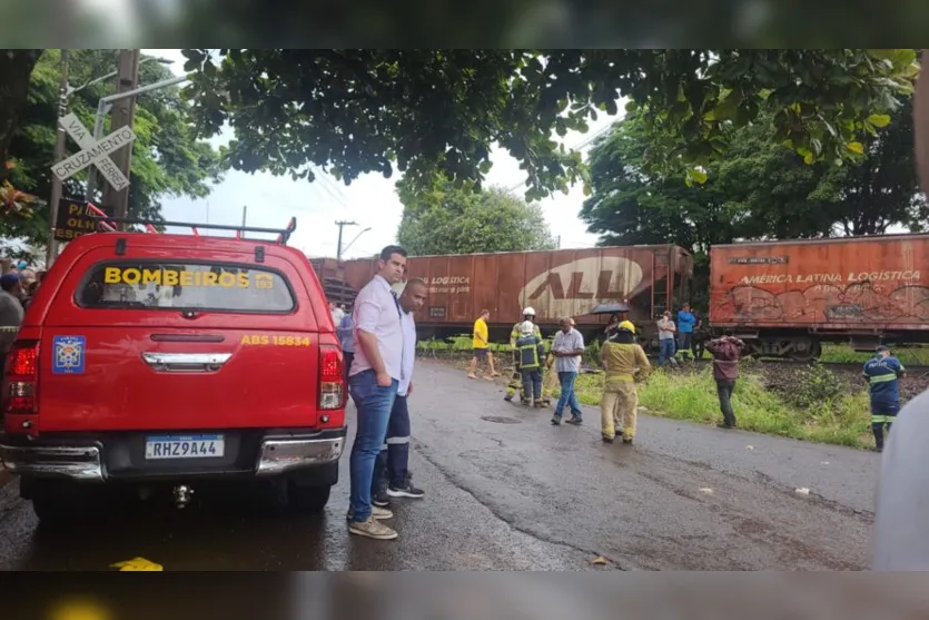  Acidente mobilizou diversas equipes de socorro no início da tarde desta quinta 