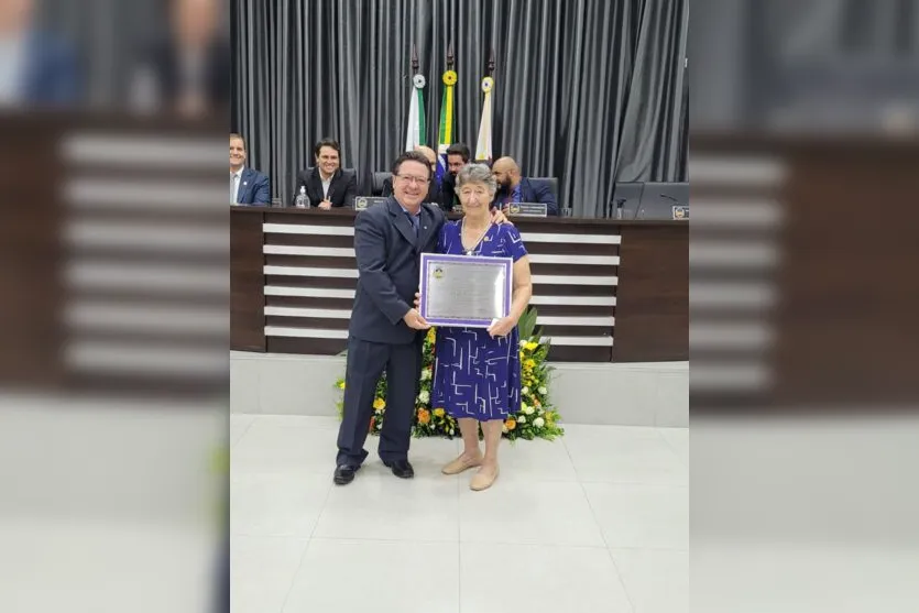  Alcinda Tironi Garcia, indicada pelo vereador Mauro Bertoli 