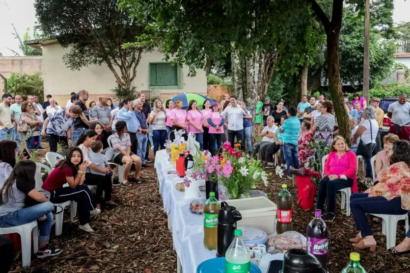 Encontro valoriza mulheres atendidas pelo 'Hortas Solidárias'