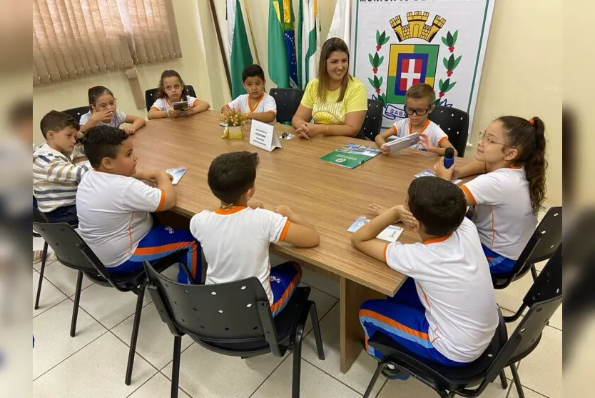  Essa edição do projeto tinha como objetivo que os alunos investigassem e descobrissem mais sobre o cargo de vice-prefeito 