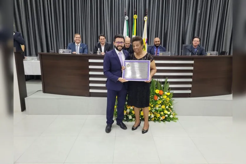  Jurnadel Costa Souza Ferreira, indicada pelo vereador Moises Tavares 