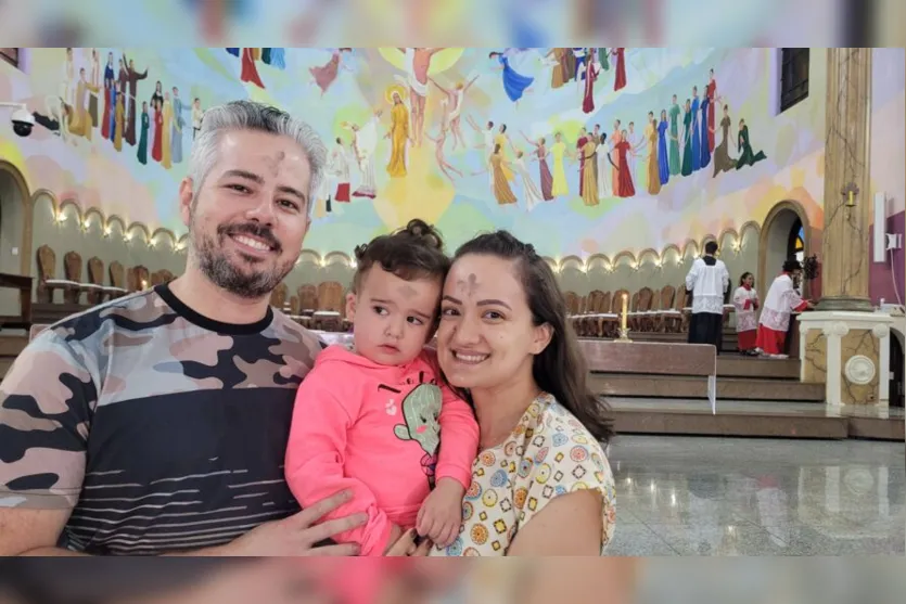  Laís Fonseca com o marido Daniel Farias e a filha Cecília 