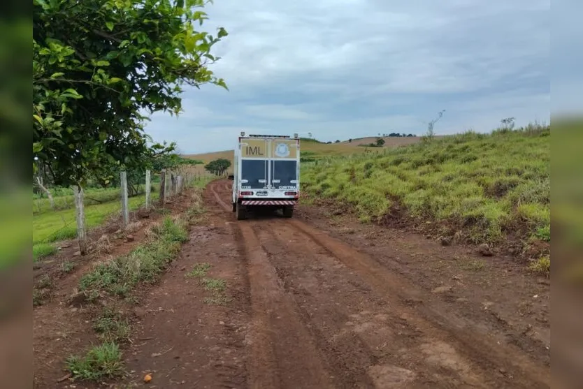  O corpo foi encontrado dentro de um riacho na manhã desta sexta-feira (3) 