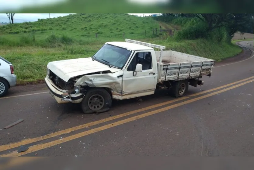  O motorista da caminhonete não teve ferimentos 