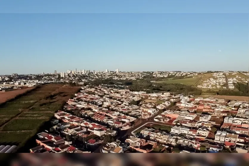  Prefeito assina contrato para implantação da rede de esgoto em bairros de Apucarana 