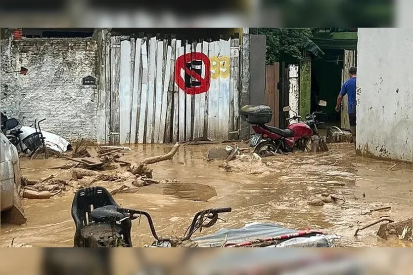 Temporal em SP deixa 40 mortos e aproximadamente 2,5 mil desalojados