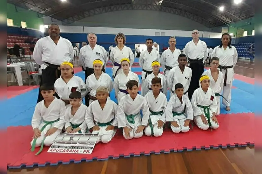  Apucaranenses faturaram 35 medalhas na etapa inicial do campeonato paranaense 