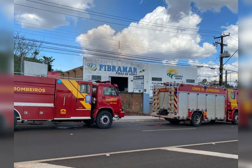  Equipes do Corpo de Bombeiros chegaram rapidamente ao local 