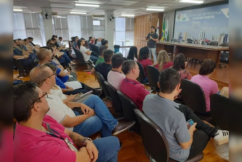 Servidores são capacitados para implantação de lei de licitação