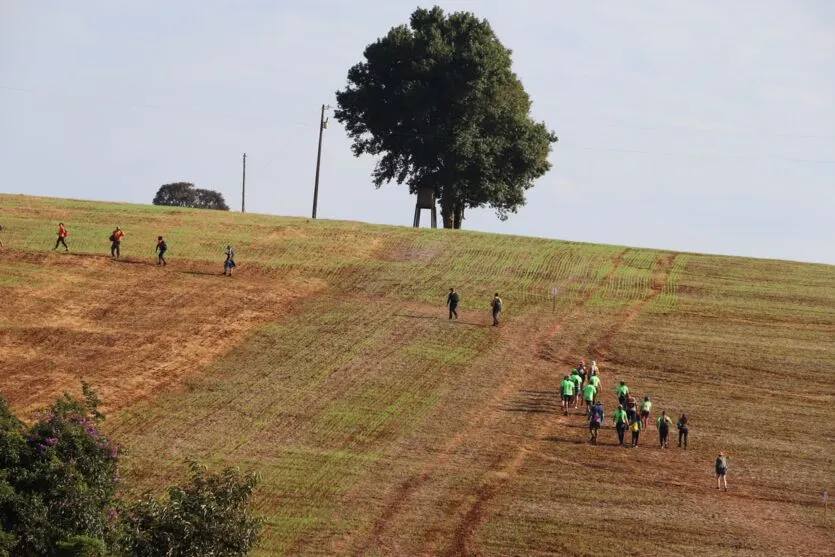 8ª Caminhada  na Natureza conecta 19 municípios no Salto do Bulha