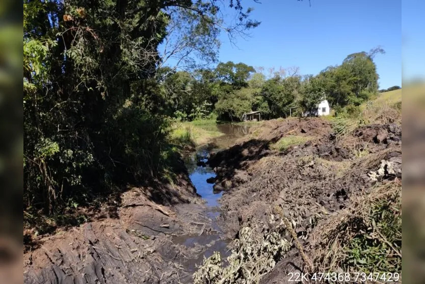  A ocorrência foi registrada na região da Estrada Bufadeira da Fonte 