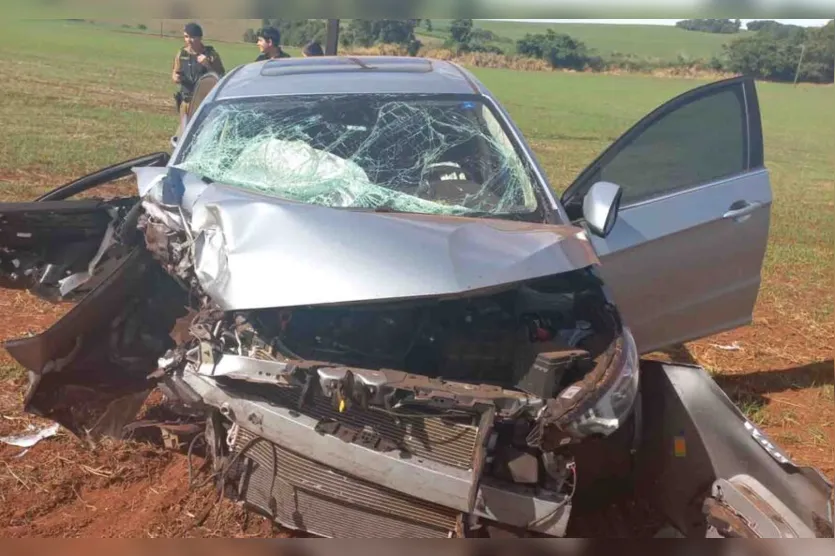 Cinco pessoas ficam feridas em grave acidente em Faxinal, neste sábado