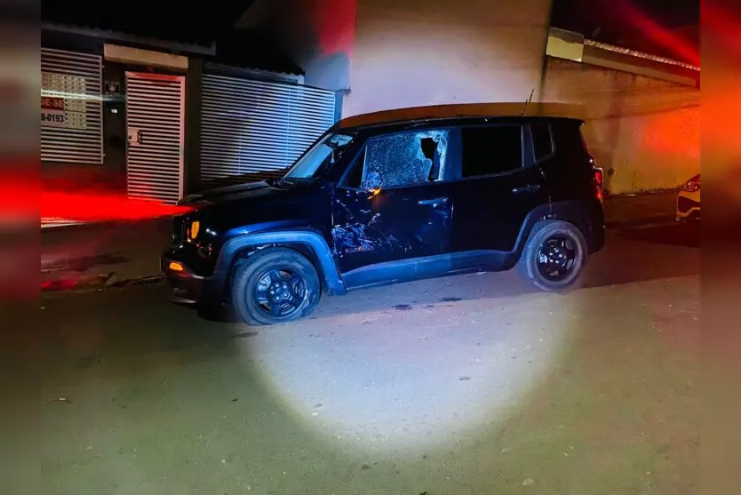  Jeep Renegade ficou danificado após a batida 