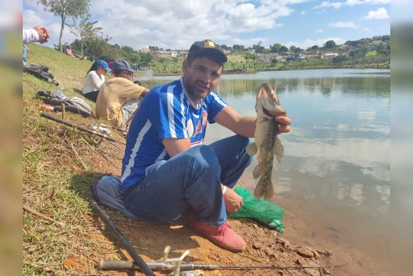  Os moradores estão no local desde as primeiras horas da manhã 