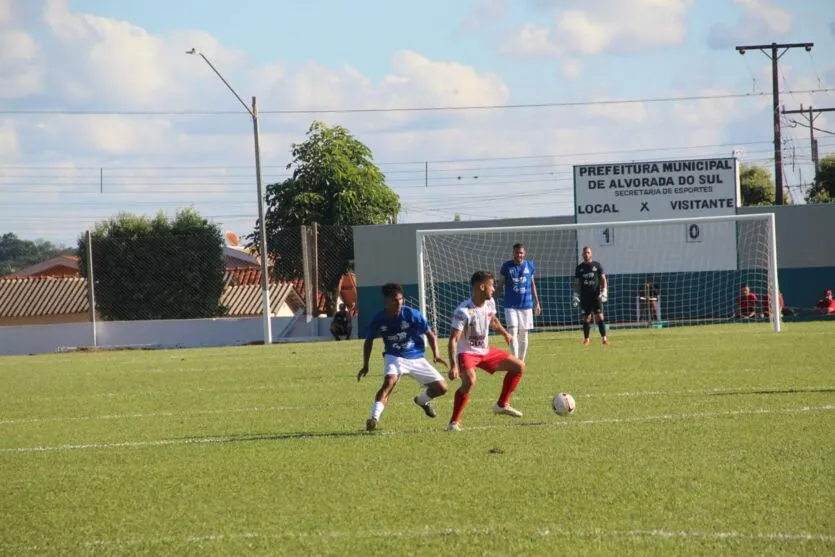 PSTC vence o Apucarana Sports por 2 a 0 neste sábado