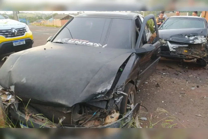  Vectra e Gol bateram de frente em Apucarana 