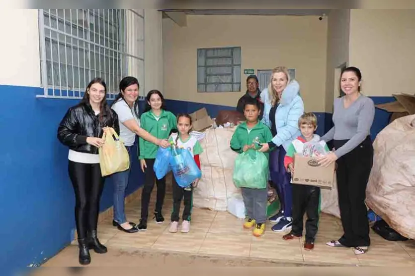  Caravana da Reciclagem envolveu 2.691 alunos  das escolas e CMEIs do município 