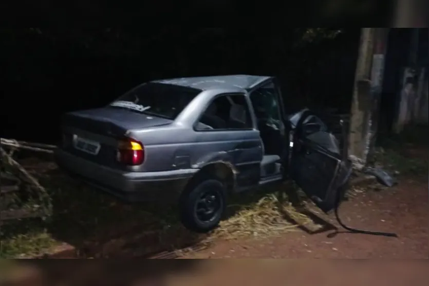  Condutor do carro sofreu ferimentos moderados 