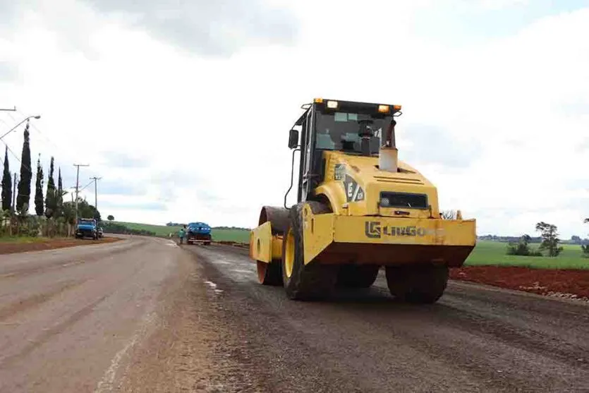  Em breve será executado o pavimento de asfalto com duas camadas de CBUQ (Concreto Betuminoso Usinado a Quente) 