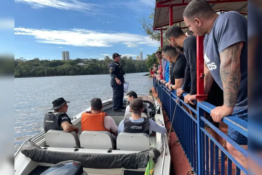 Policiais civis participam de curso ministrado pela Marinha no Jaboti