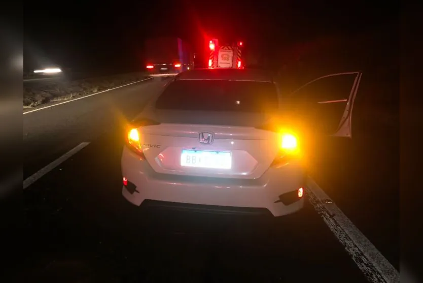  Acidente envolveu um Honda Civic e um Citroën no final da noite desta sexta-feira 