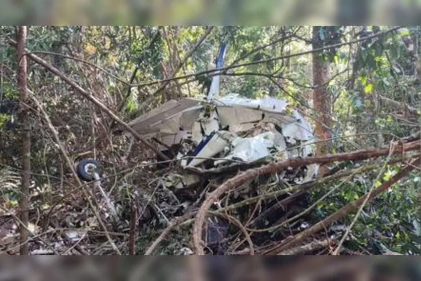  Destroços foram encontrados por volta das 9h30 