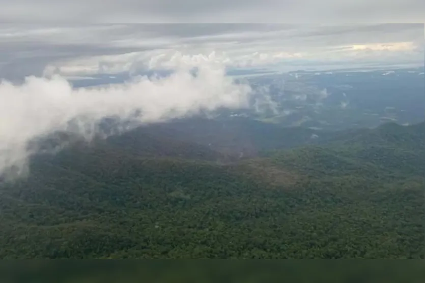  Operação de buscas por aeronave na Serra do Mar do Paraná 