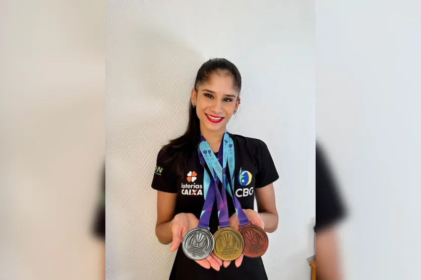 Paranaenses conquistam o ouro na Copa do Mundo de Ginástica Rítmica