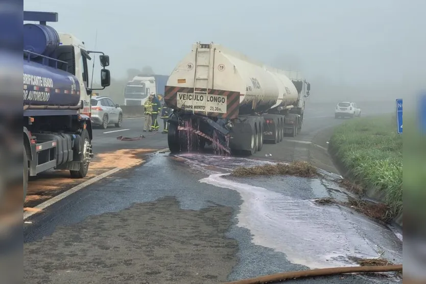  Uma grande quantidade de diesel vazou na pista 