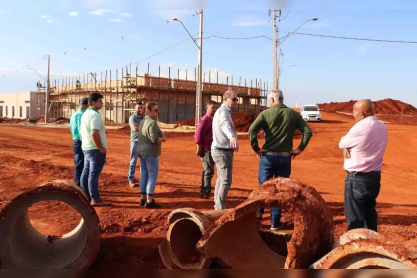  Visita as obras do Parque de Exposições de Ivaiporã 