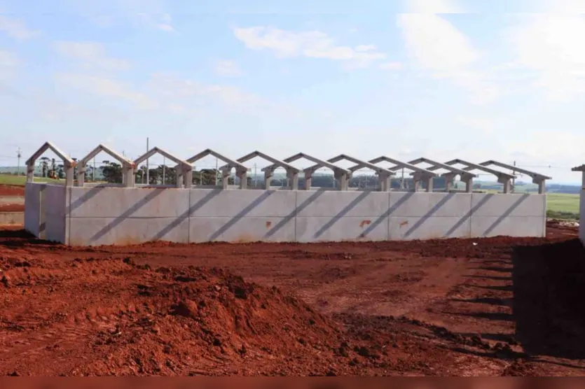  Visita as obras do Parque de Exposições de Ivaiporã 