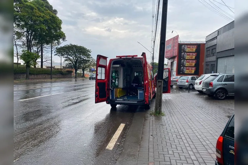  O acidente ocorreu no início da tarde deste sábado 