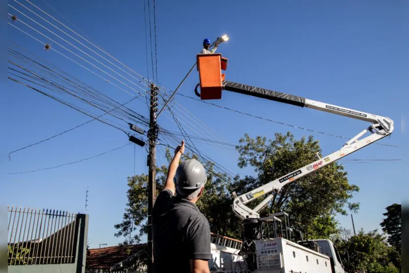  O novo padrão de iluminação em LED adotado pela prefeitura 