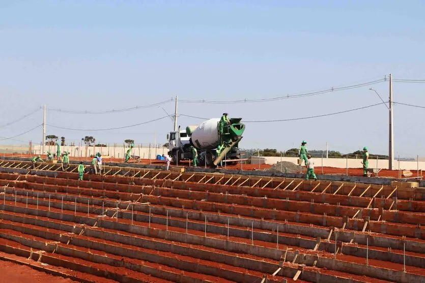  Obras do parque de exposições de Ivaiporã 