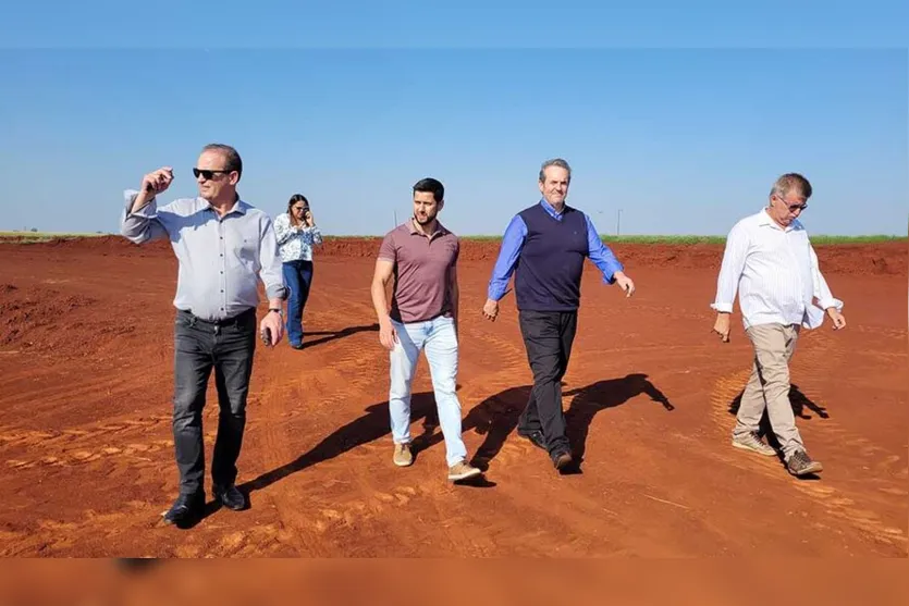  Obras do parque de exposições de Ivaiporã 