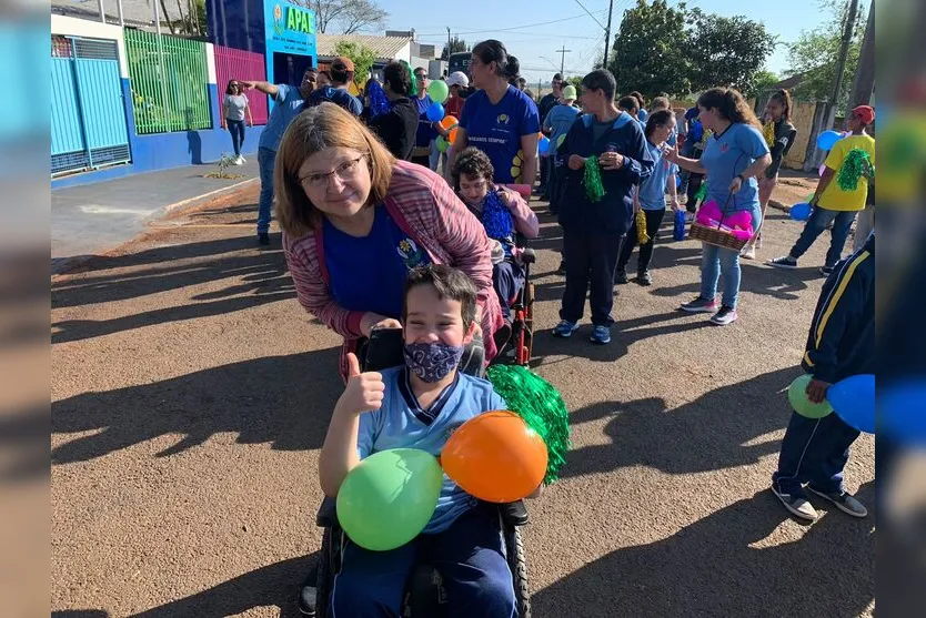 Passeata abre a Semana Nacional das Pessoas com Deficiência