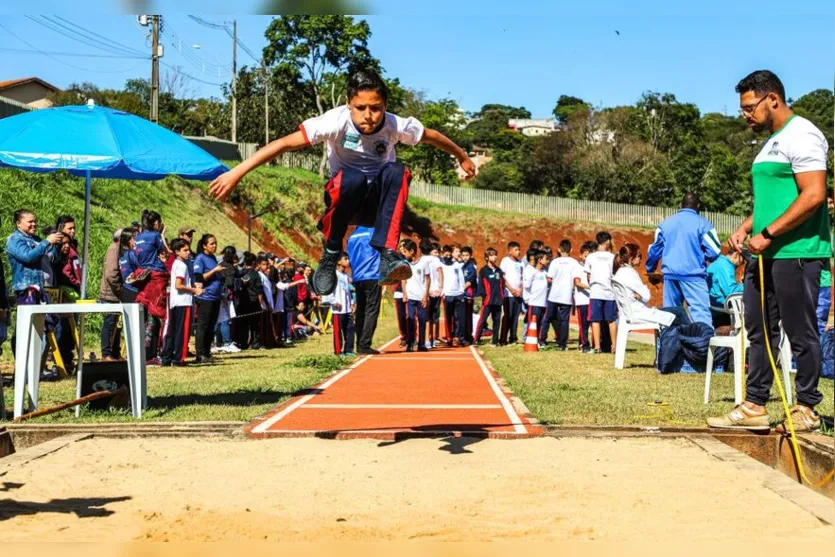 Alunos apucaranenses disputam o 6º Festival de Atletismo