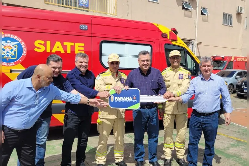  Entrega de ambulância aos Bombeiros de Apucarana 