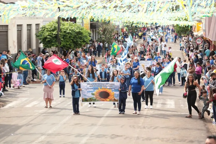  O evento aconteceu na Avenida Paraná na manhã de quinta-feira (7). 