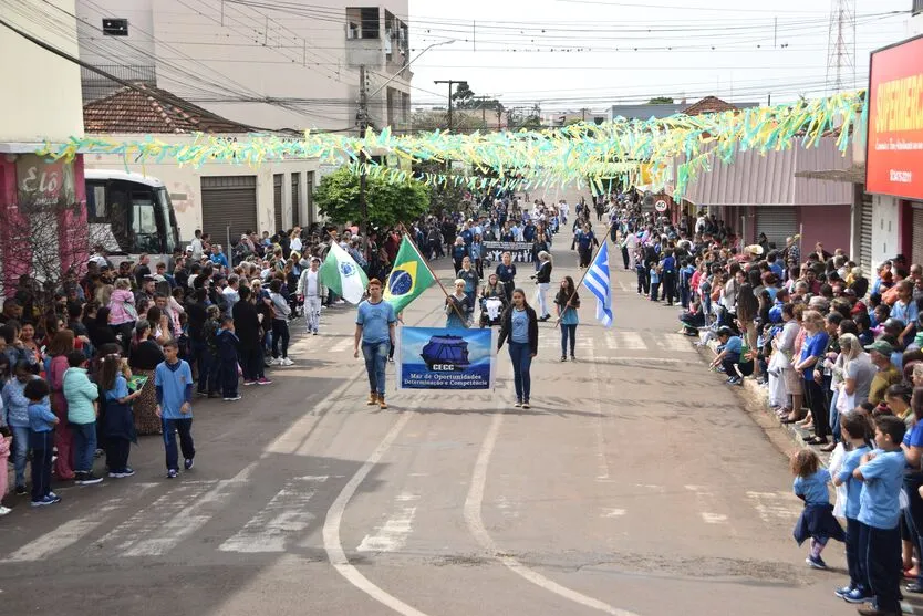  O evento aconteceu na Avenida Paraná na manhã de quinta-feira (7). 