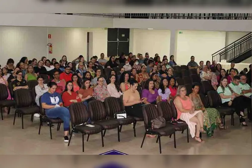  Prefeitura de Ivaiporã passa a contar com 274 novos servidores 