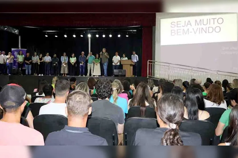  Prefeitura de Ivaiporã passa a contar com 274 novos servidores 