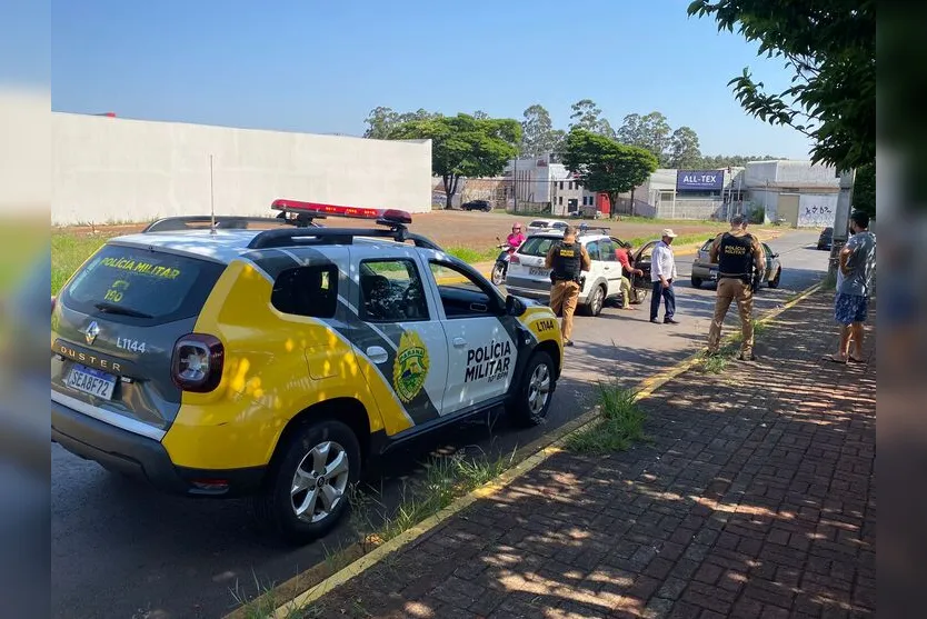 Criança é encaminhada à UPA após acidente entre dois carros