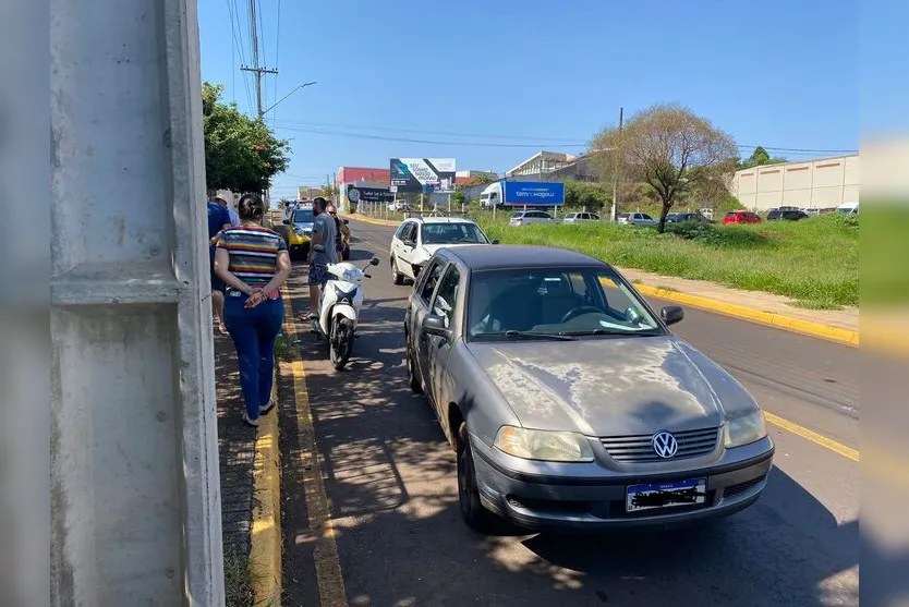 Criança é encaminhada à UPA após acidente entre dois carros