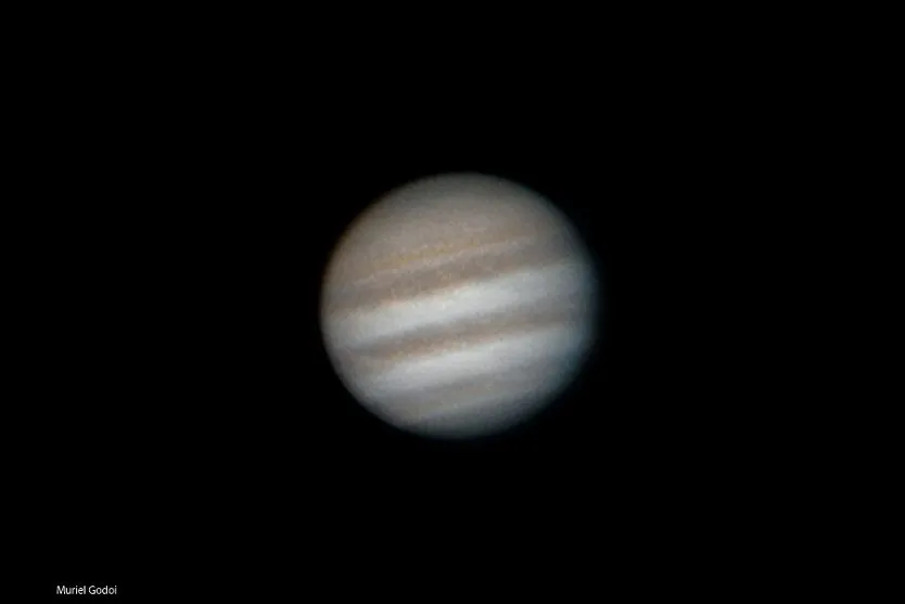  Júpiter pelo telescópio 
