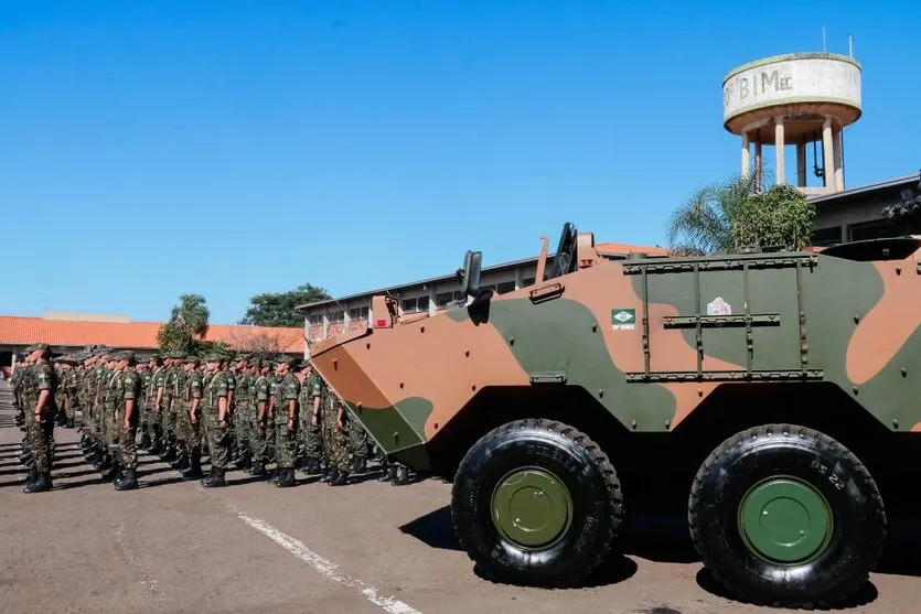  30º BIMec cedeu viaturas para reforçar a segurança na fronteira com a Venezuela 