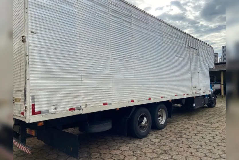  Caminhão utilizado transportaria a carga até Mogi das Cruzes/SP 