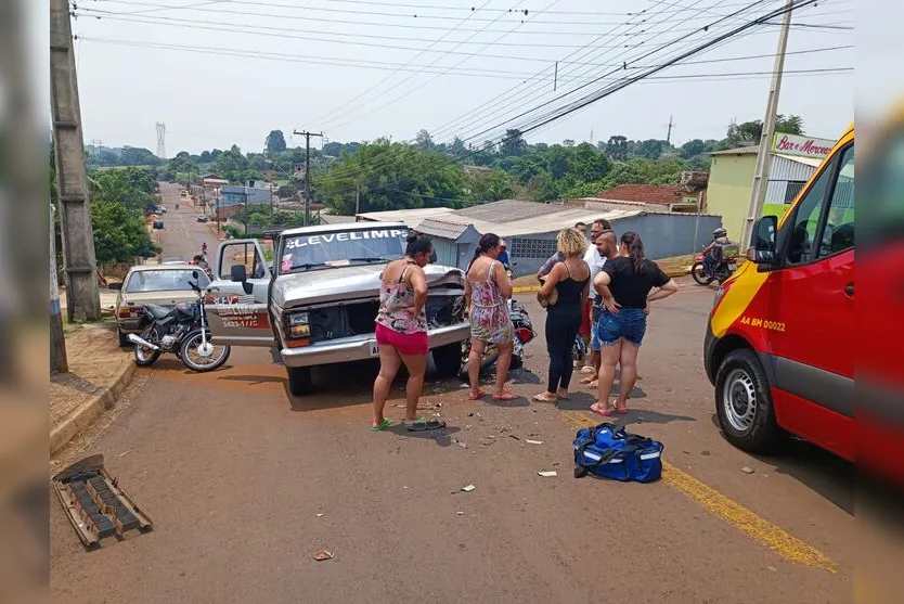 Motociclista fica ferido após acidente com caminhonete em Apucarana